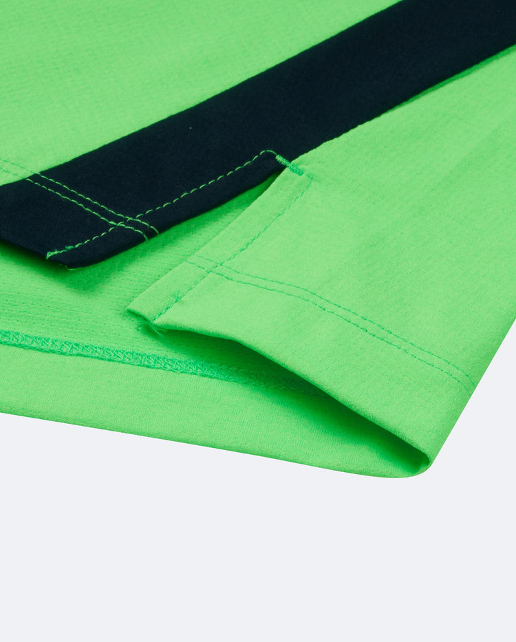 1011175-327 | MEN'S K-SWISS LOGO COLOR BLOCKS QUICK-DRY T-SHIRT | EVERGREEN