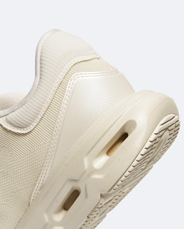 99472-202-M | WOMEN'S TUBES PRO 3 SNEAKERS | TOFU/WARM SAND