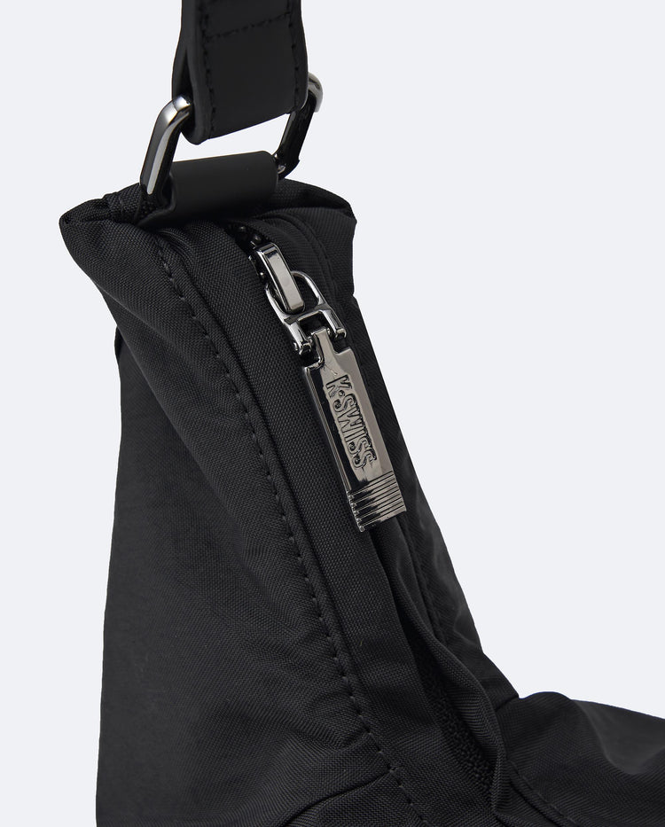 BG421-008 | K-SWISS LOGO SHOULDER BAG | BLACK